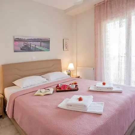 Sun & Sea Luxury Apartmán Néa Péramos