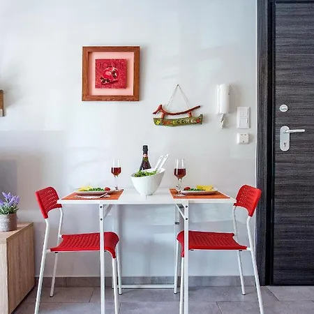 아파트 Sun & Sea Luxury Néa Péramos