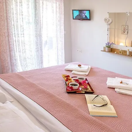 Apartmán Sun & Sea Luxury Néa Péramos