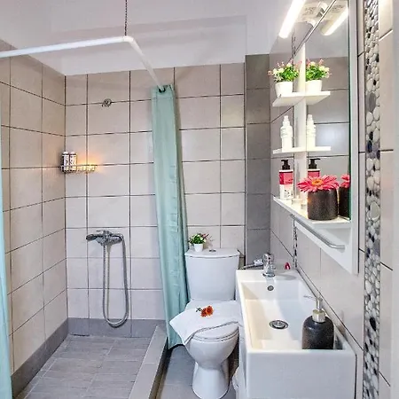 Sun & Sea Luxury Apartment *