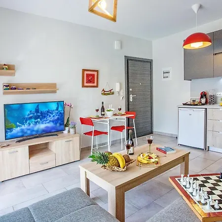 Apartment Sun & Sea Luxury Néa Péramos