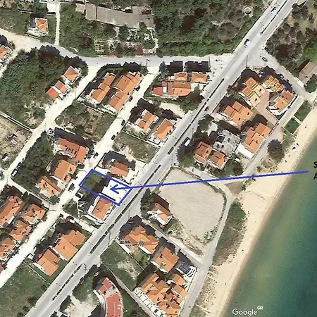 Sun & Sea Luxury Apartment